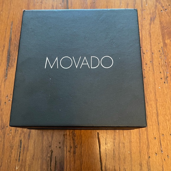 Movado brand watch. Brand new. Silver with a sapphire crystal. - Picture 5 of 6